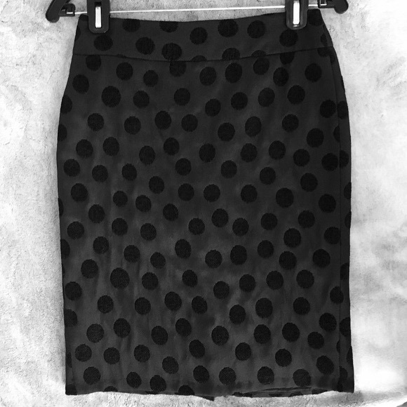Ann Taylor Loft Velvet Dot Pencil Skirt 0P - Picture 2 of 7